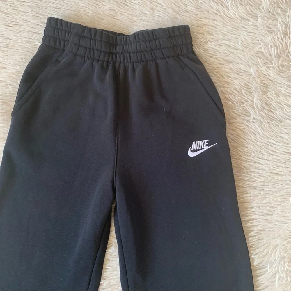 Nike Black Wide Leg Sweatpants•NWOT
